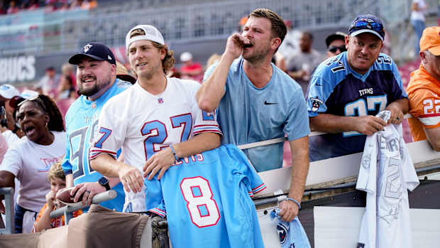 TitansFansPregameBuccaneersTampa
